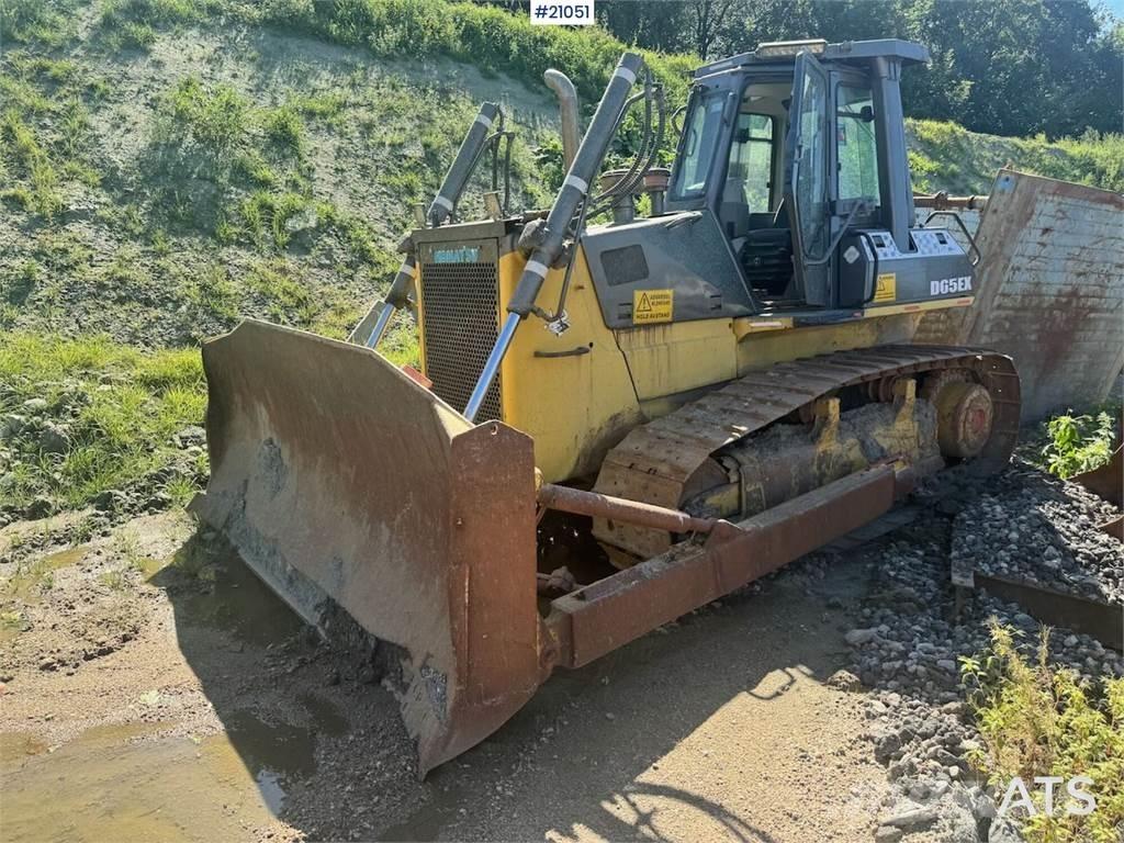 Komatsu D65EX Dozer Гусеничные бульдозеры