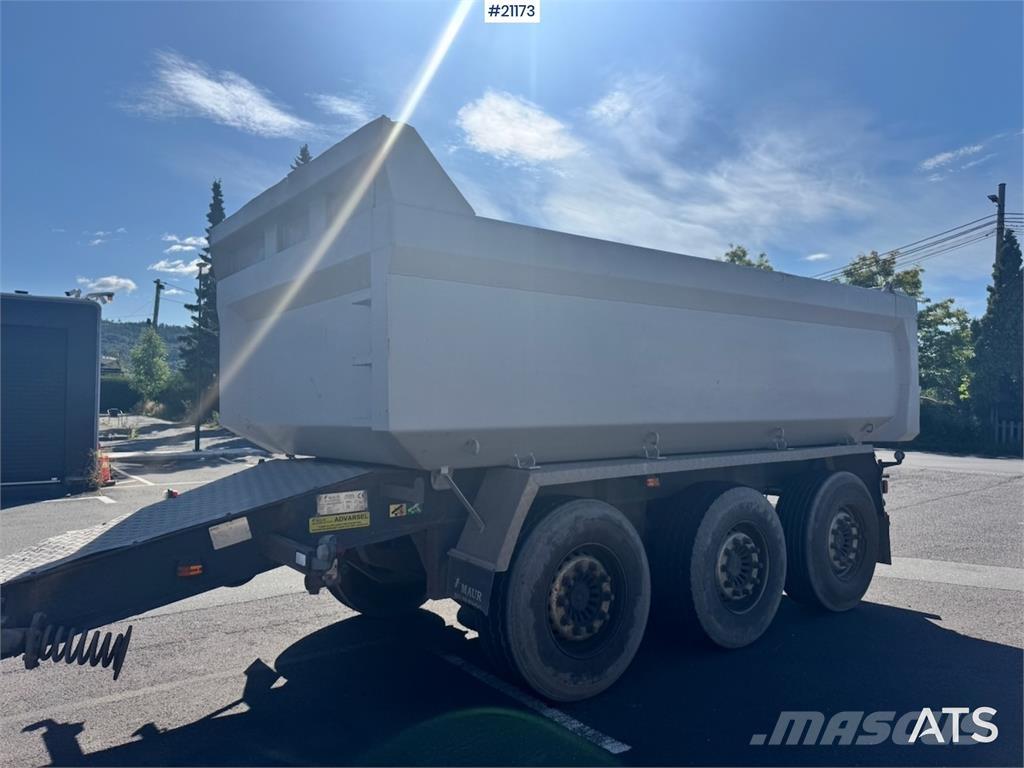 Maur Trailer. Самосвальные прицепы