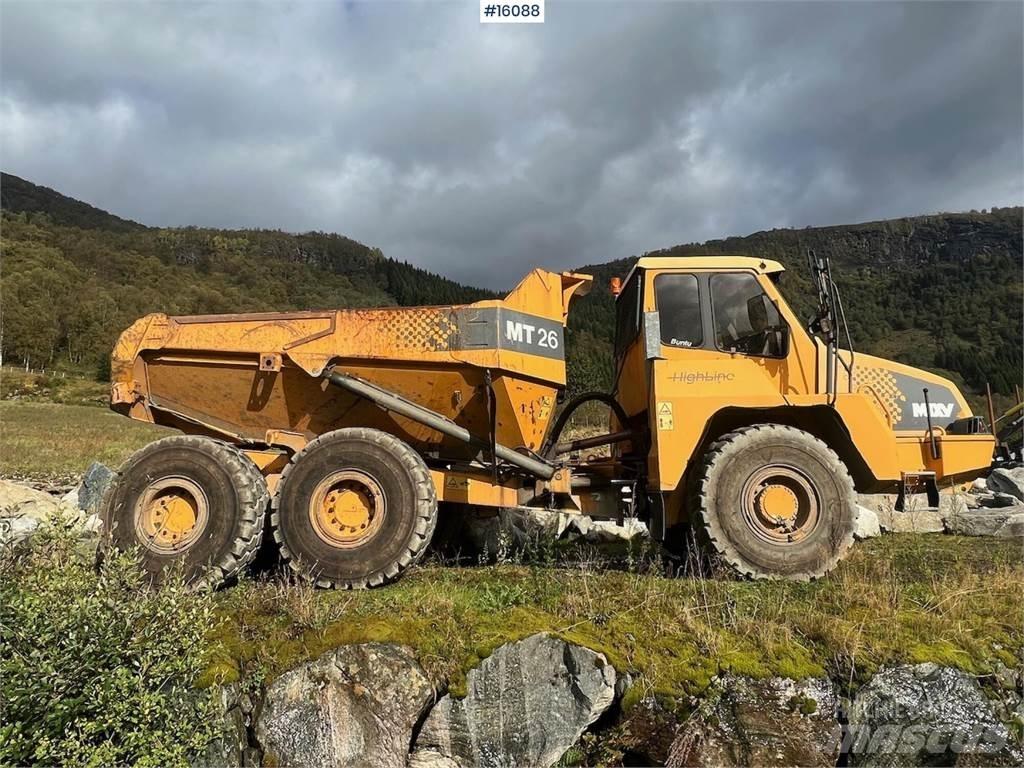 Moxy MT26 dumper. Мини-самосвалы