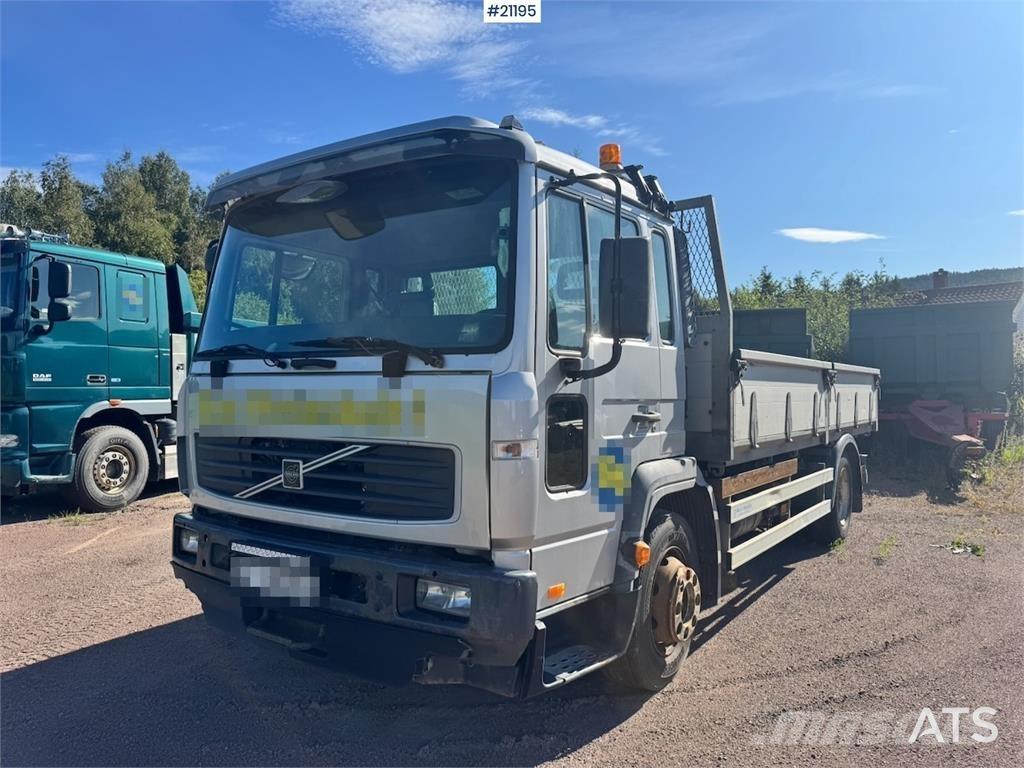 Volvo FL250 Truck. Грузовики-платформы/боковая разгрузка