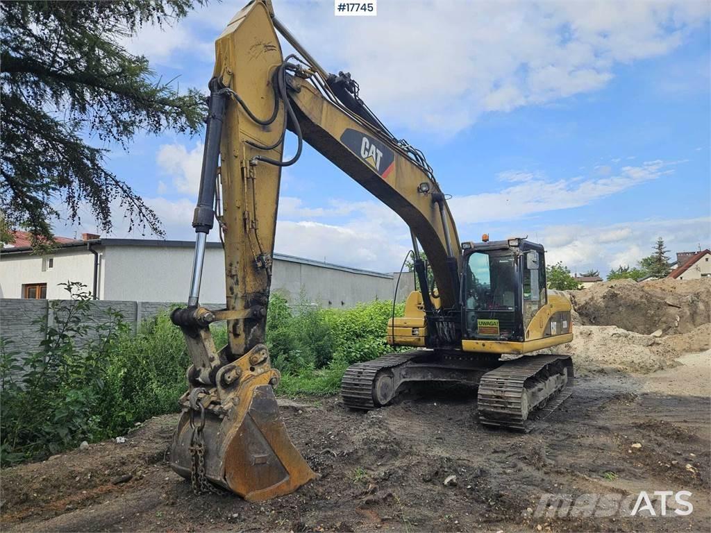 CAT 320D Гусеничные экскаваторы
