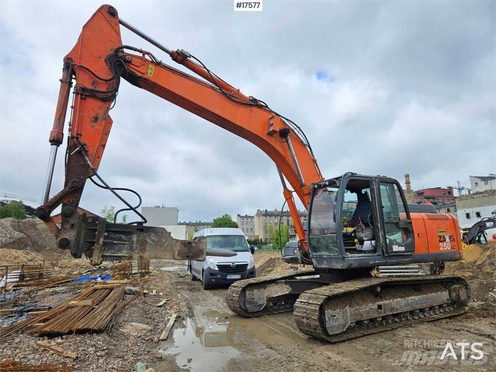 Hitachi Zaxis 250 LC Гусеничные экскаваторы