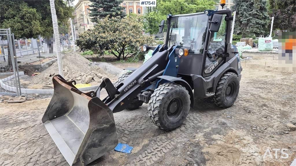 Hitachi ZW 75 Фронтальные погрузчики