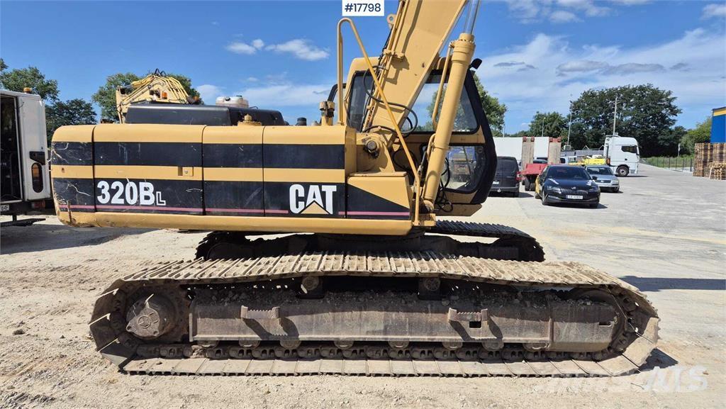 JCB JS 220 LONG Гусеничные экскаваторы