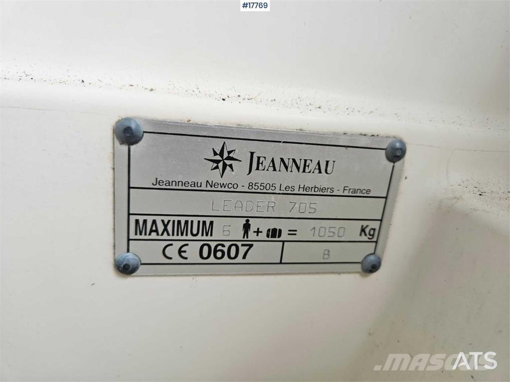  Jeanneau Leader 705 Строительная техника - Другие