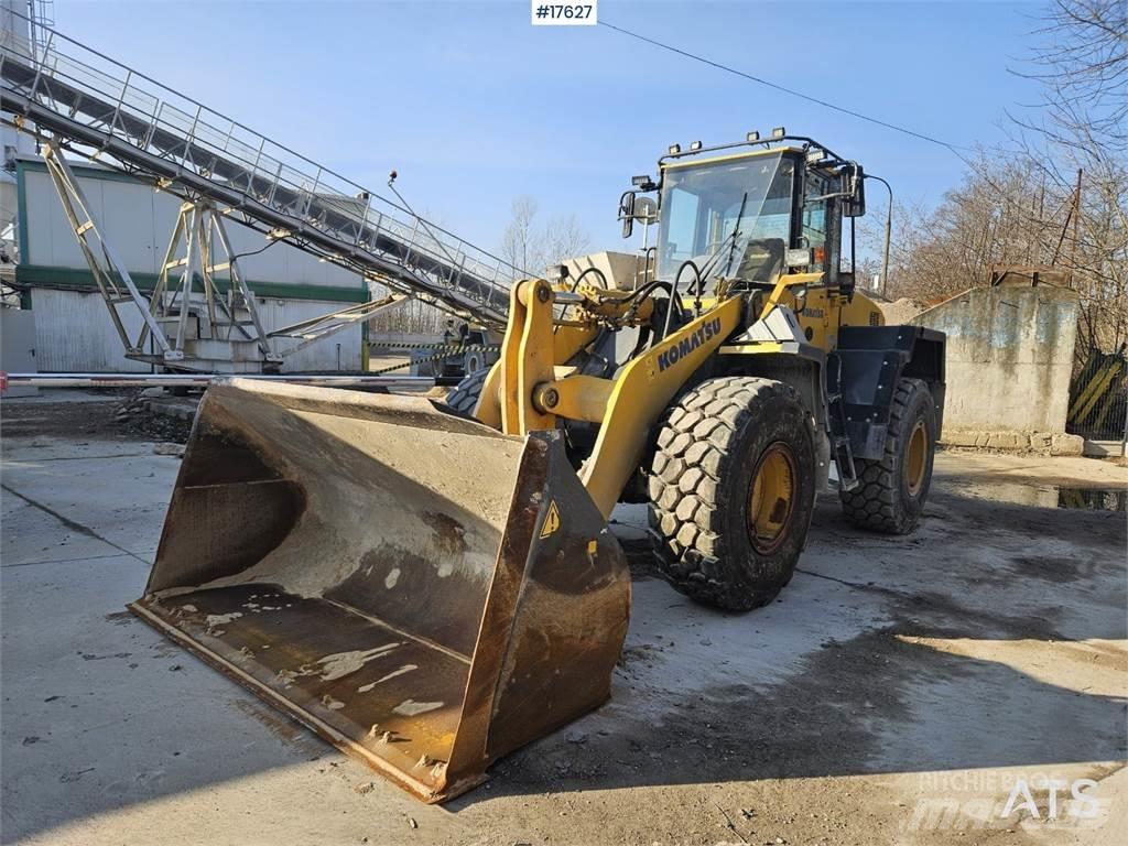 Komatsu WA 320-5 Фронтальные погрузчики