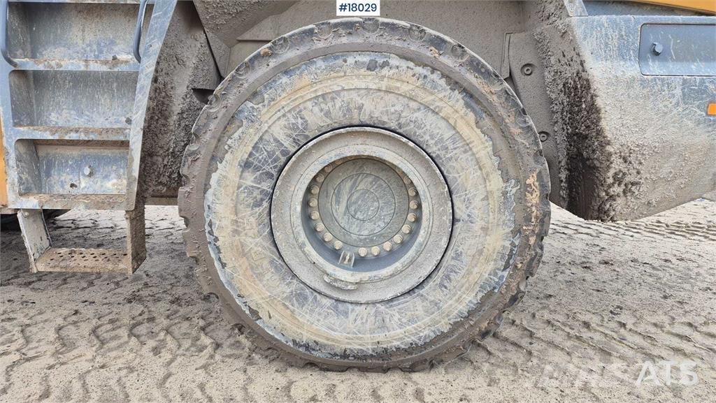 Liebherr L576 Фронтальные погрузчики