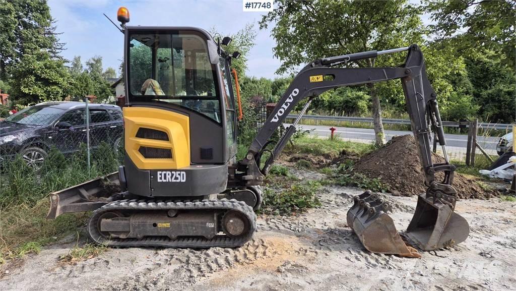 Volvo ECR25D Мини-экскаваторы
