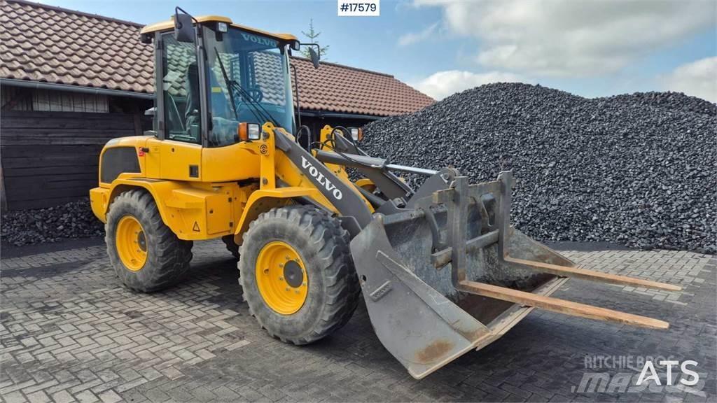 Volvo L30G Фронтальные погрузчики
