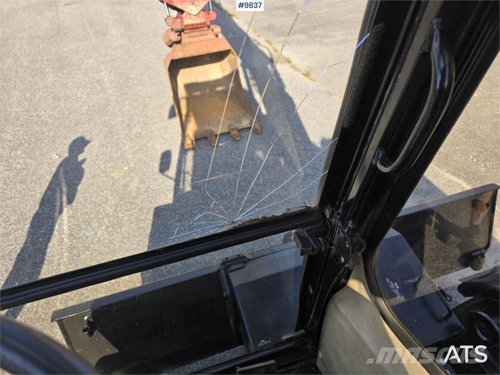 CAT M315 Колёсные экскаваторы