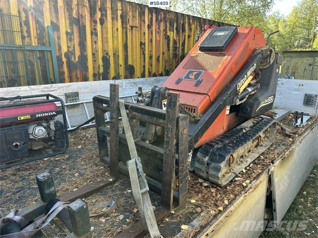 Ditch Witch SK650 Мини-погрузчики