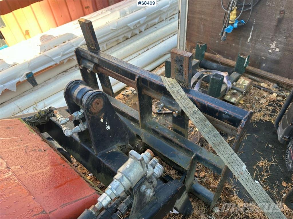 Ditch Witch SK650 Мини-погрузчики