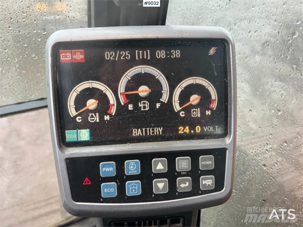 Doosan DX140LC Гусеничные экскаваторы