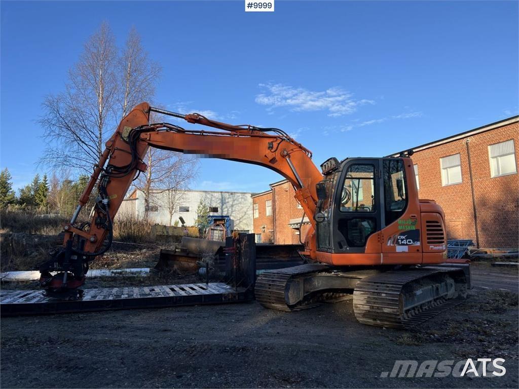 Doosan DX140LCR-3 Гусеничные экскаваторы