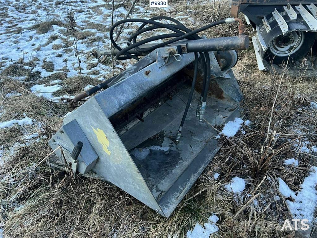 Fjärås 250-1100 Пескоразбрасыватели