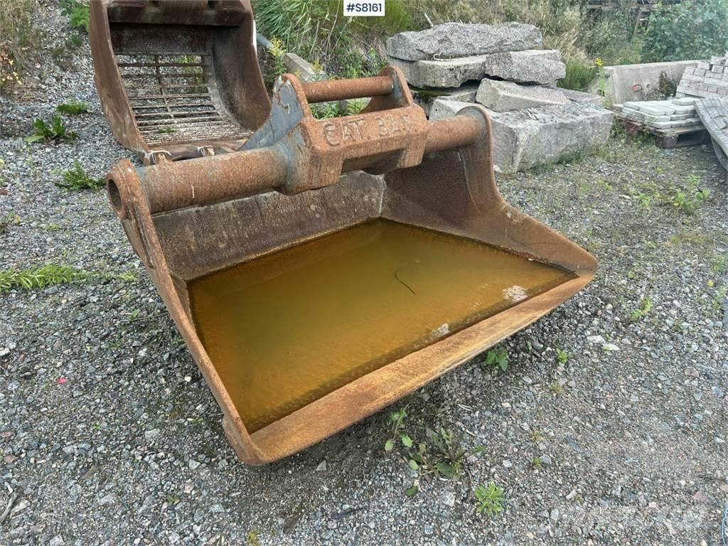 Götene RT 1800 Ковши