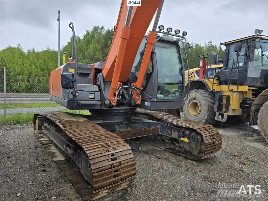 Hitachi ZX 250 LC-3 Гусеничные экскаваторы