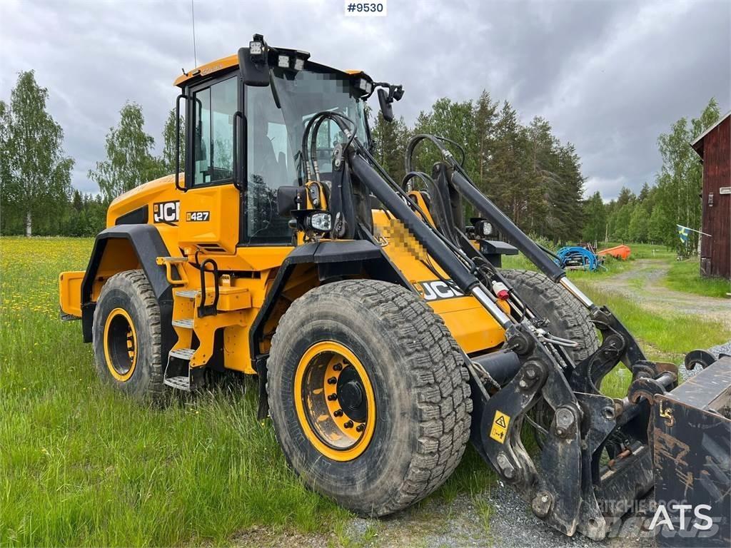 JCB 427 HT Фронтальные погрузчики