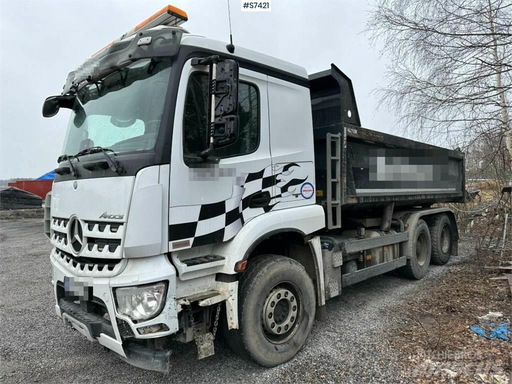Mercedes-Benz Arocs Грузовики-Самосвалы