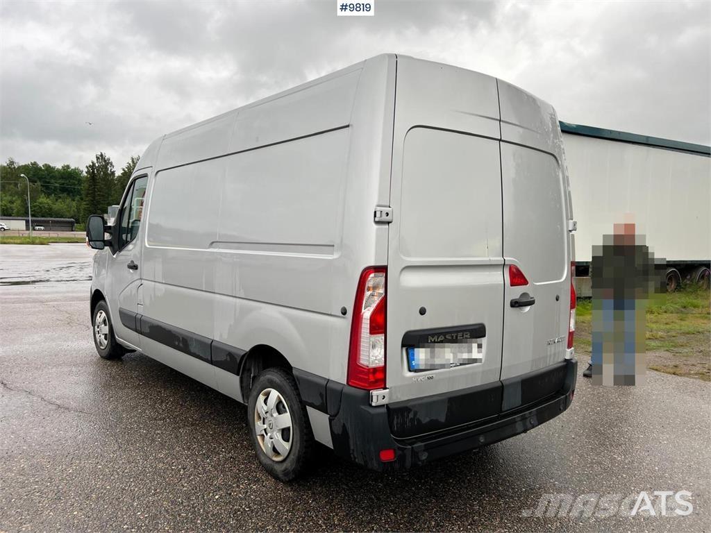 Renault Master Грузовики-Фургоны