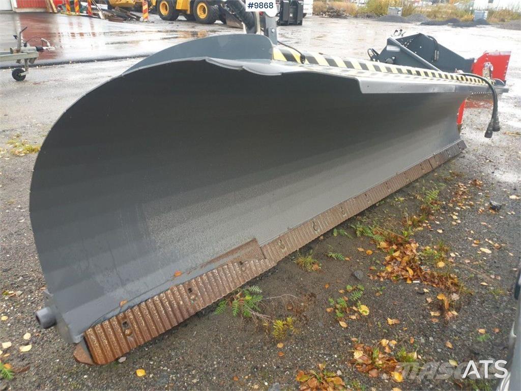 Stark AL4000 Строительные плуги