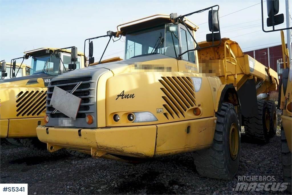 Volvo A35D 6x6 Шарнирно-сочленённые самосвалы