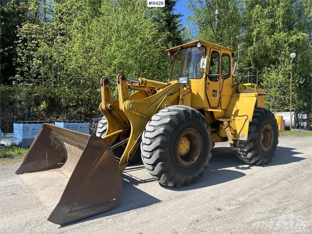 Volvo BM LM1240 Колесные бульдозеры