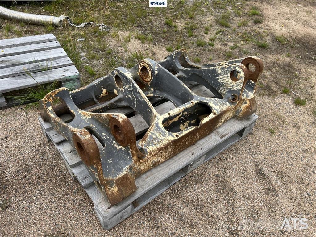 Volvo bracket Компоненты строительной техники