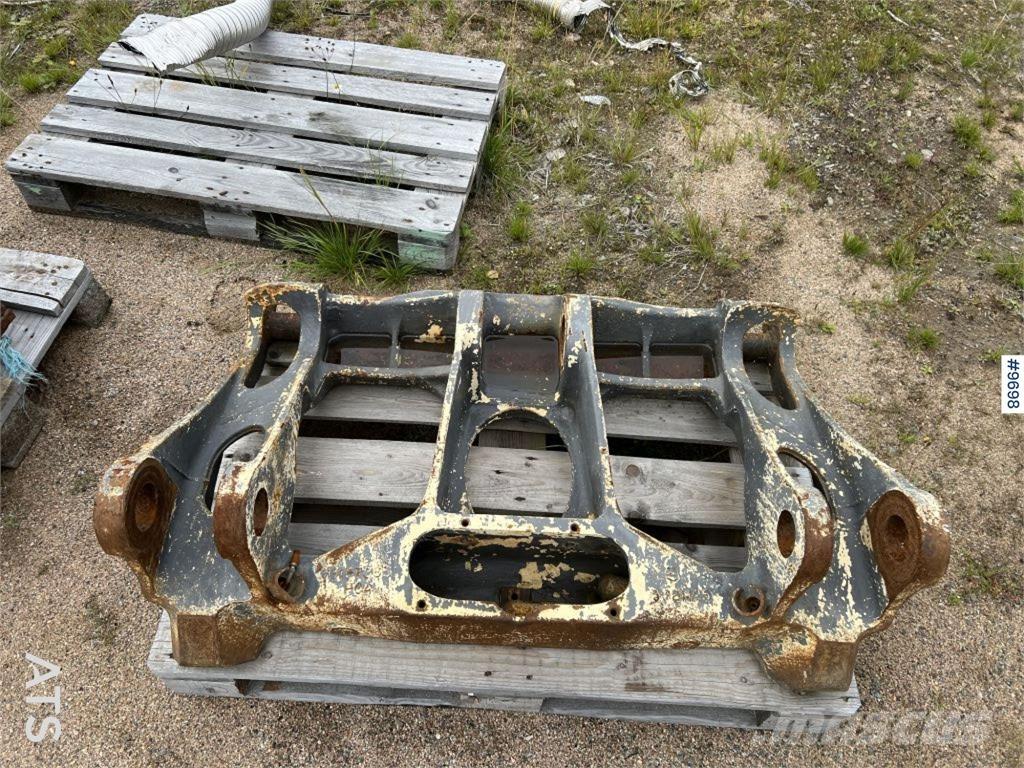 Volvo bracket Компоненты строительной техники