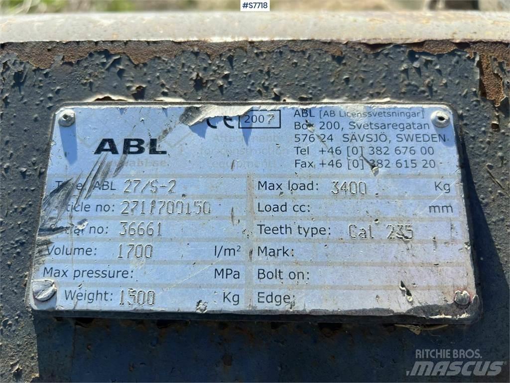 Volvo EC290 CL Гусеничные экскаваторы