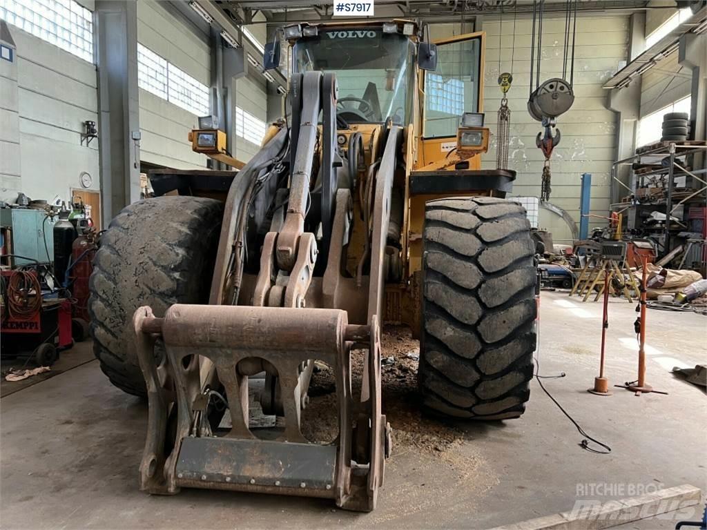 Volvo L220D Фронтальные погрузчики