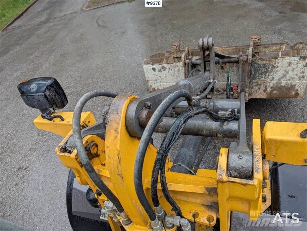 Volvo L25F Колесные бульдозеры