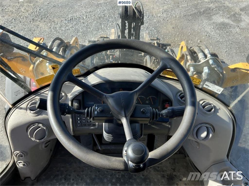 Volvo L60G Фронтальные погрузчики