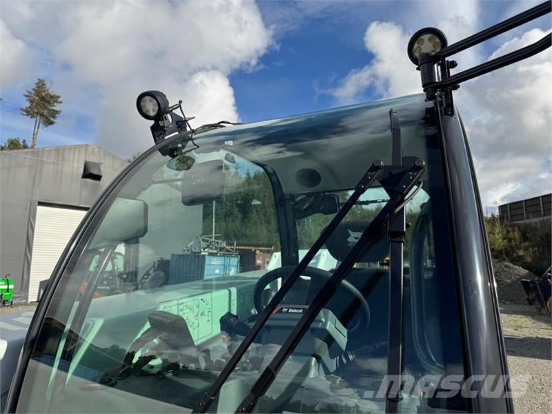 Bobcat PF4 Телескопические погрузчики