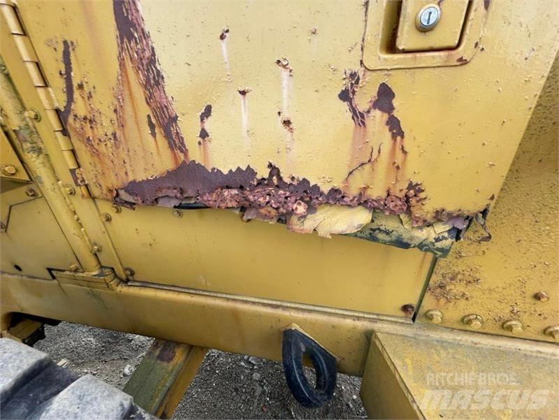 CAT 920 Фронтальные погрузчики