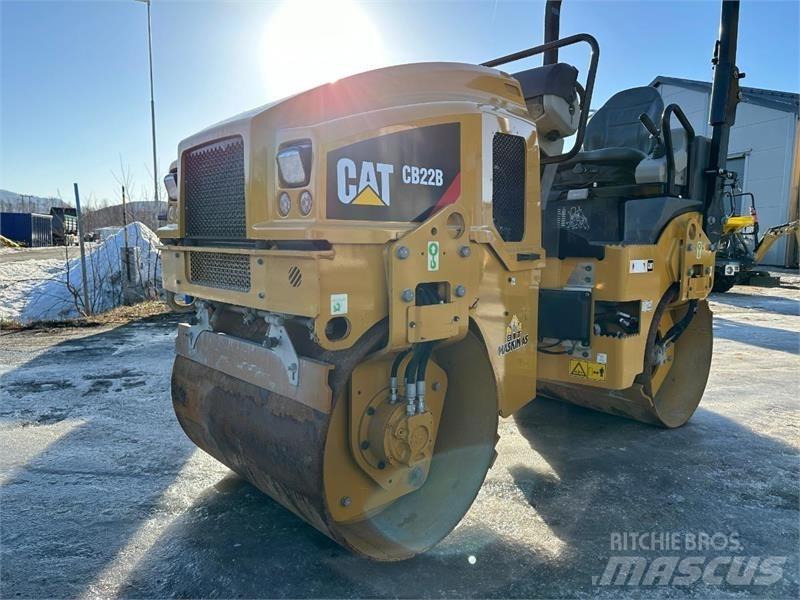 CAT cb22b Виброплиты и вибротрамбовки