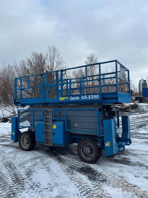 Genie 5390 Ножничные подъемники