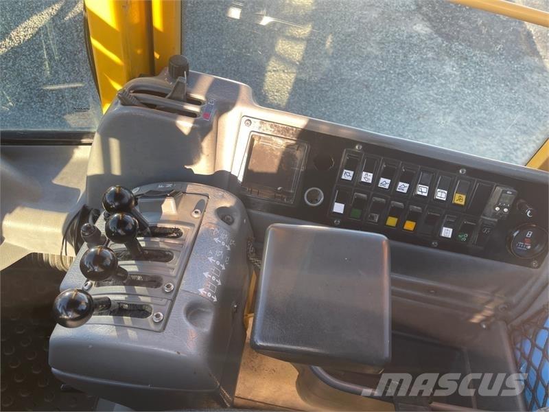 Volvo L90E Фронтальные погрузчики
