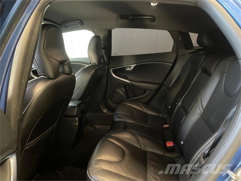 Volvo V40 Легковые автомобили