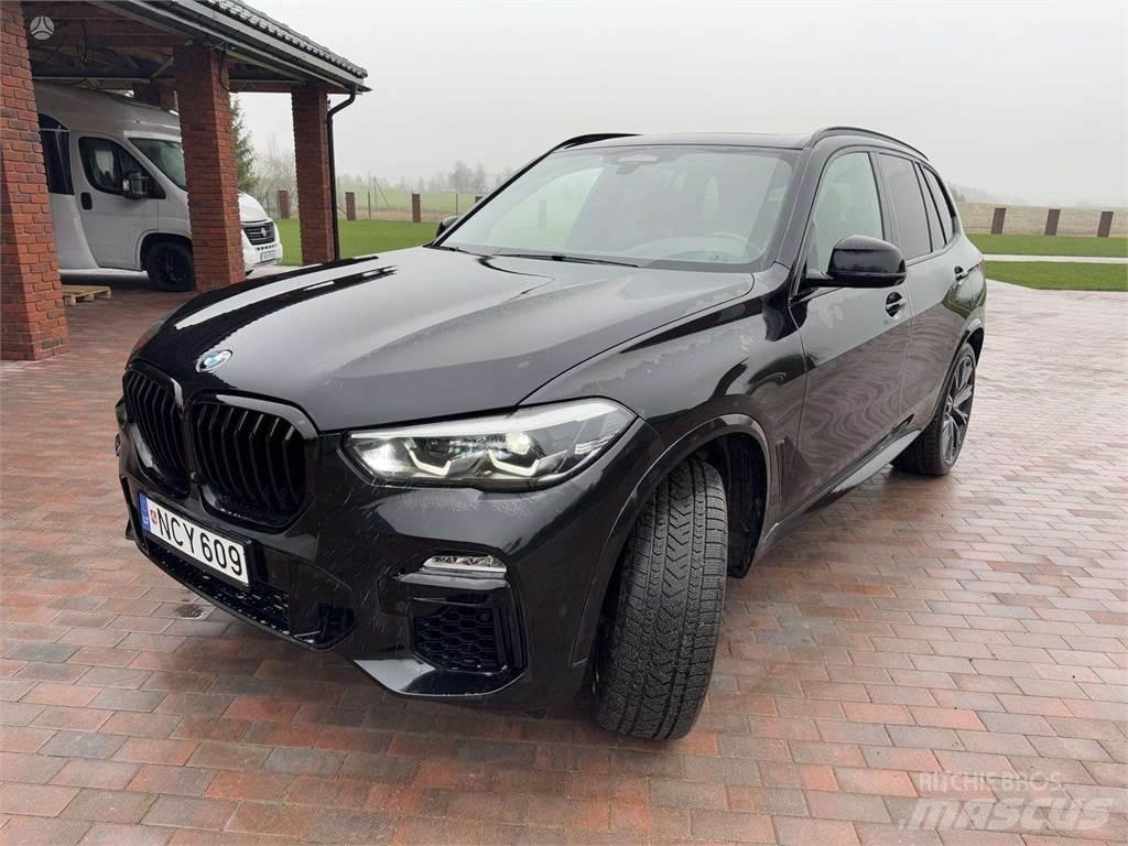 BMW  Легковые автомобили