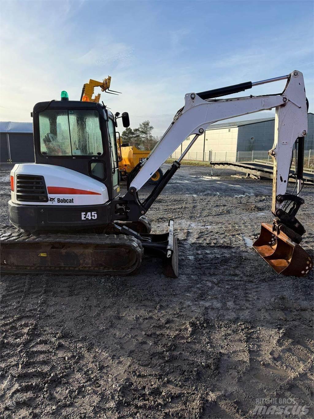 Bobcat E45 Гусеничные экскаваторы