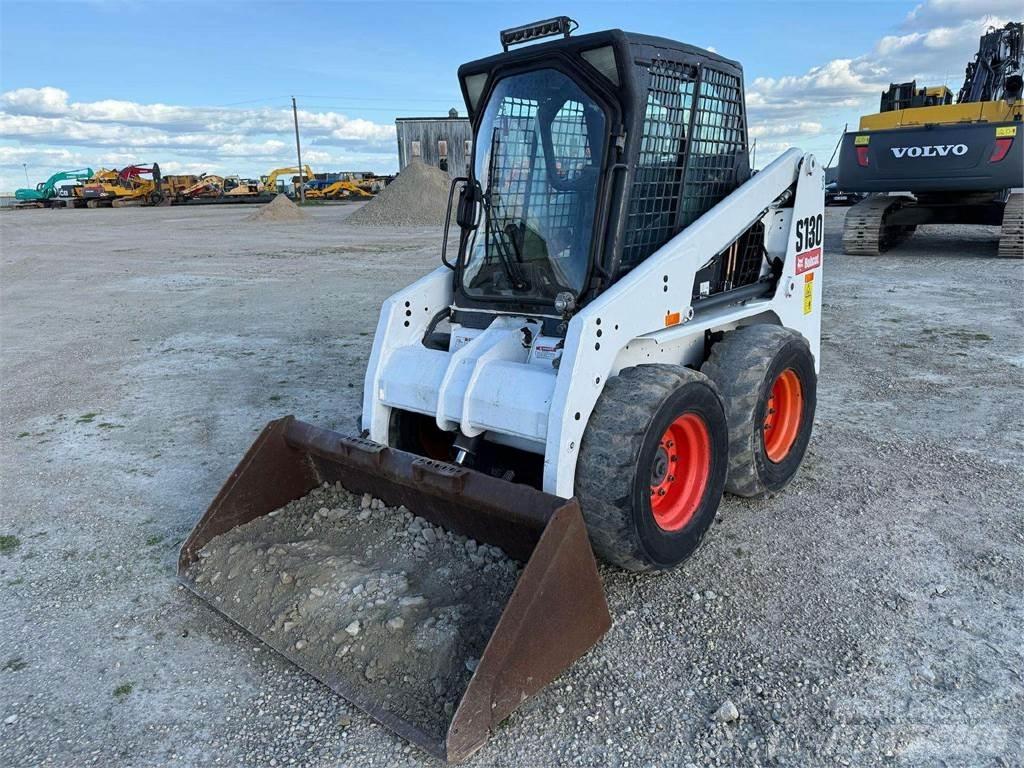 Bobcat S130 Малые погрузчики