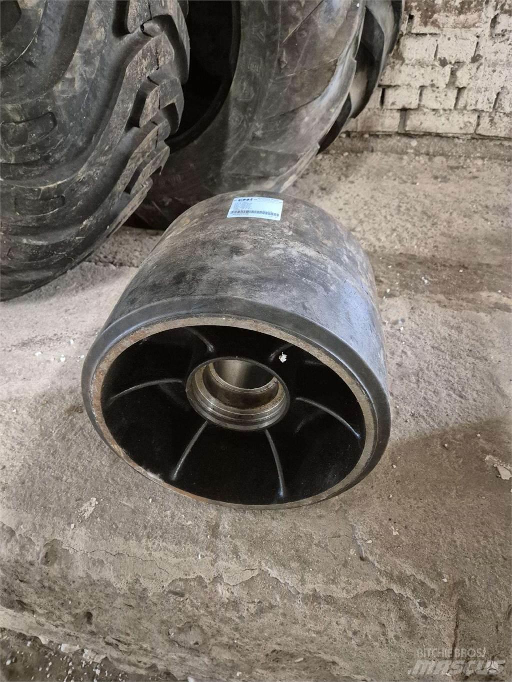 Case IH Quadrac Сельхозтехника - Другие