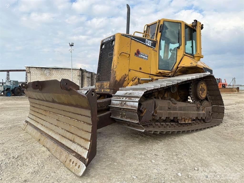 CAT D5N LGP Гусеничные бульдозеры