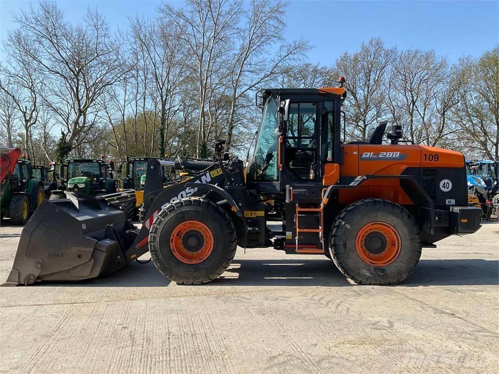 Doosan DL280 Фронтальные погрузчики