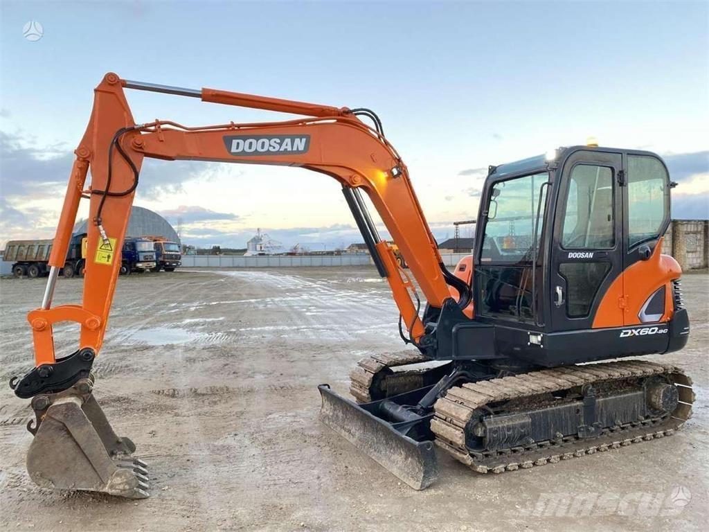 Doosan DX 60 C Мини-экскаваторы