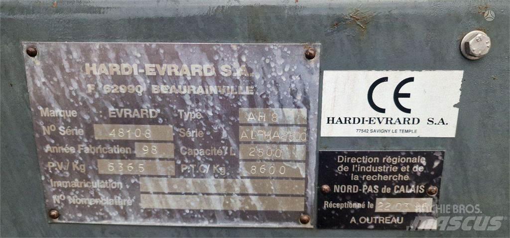 Evrard HARDI Самоходные опрыскиватели