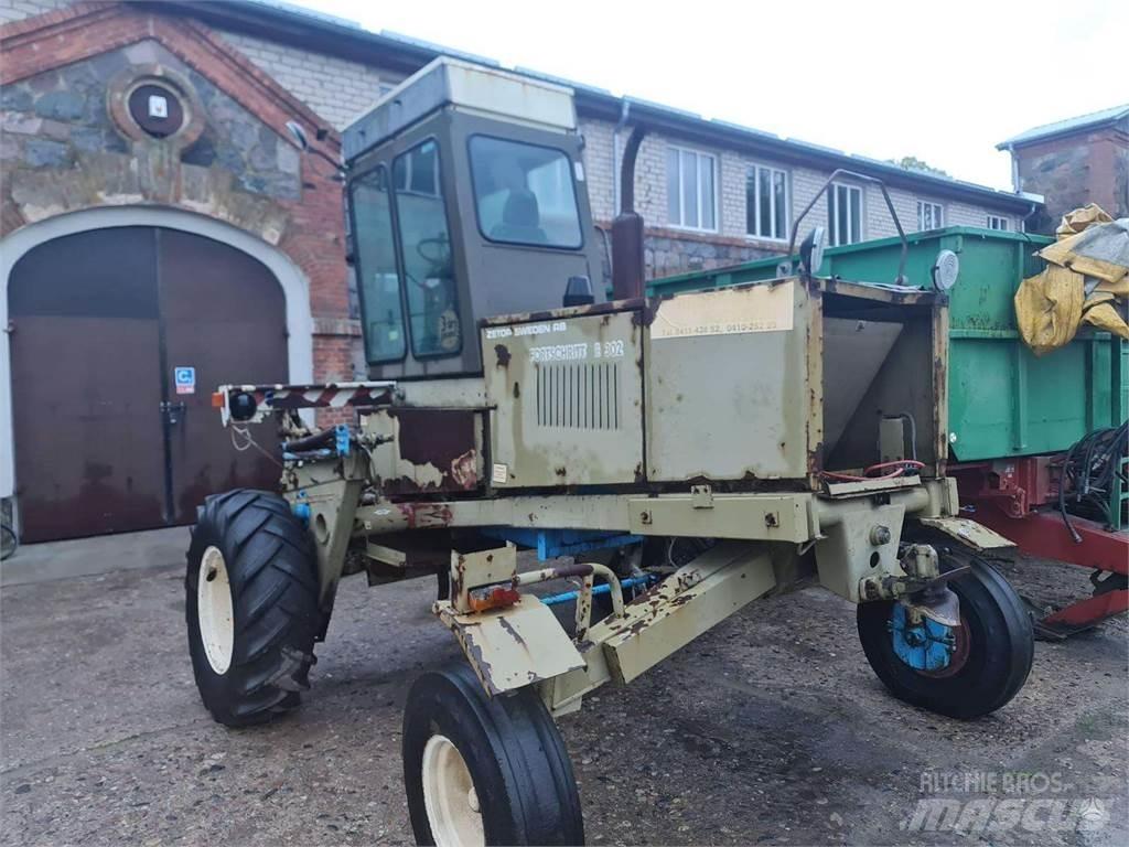 Fortschritt E 302 Зерноуборочные комбайны