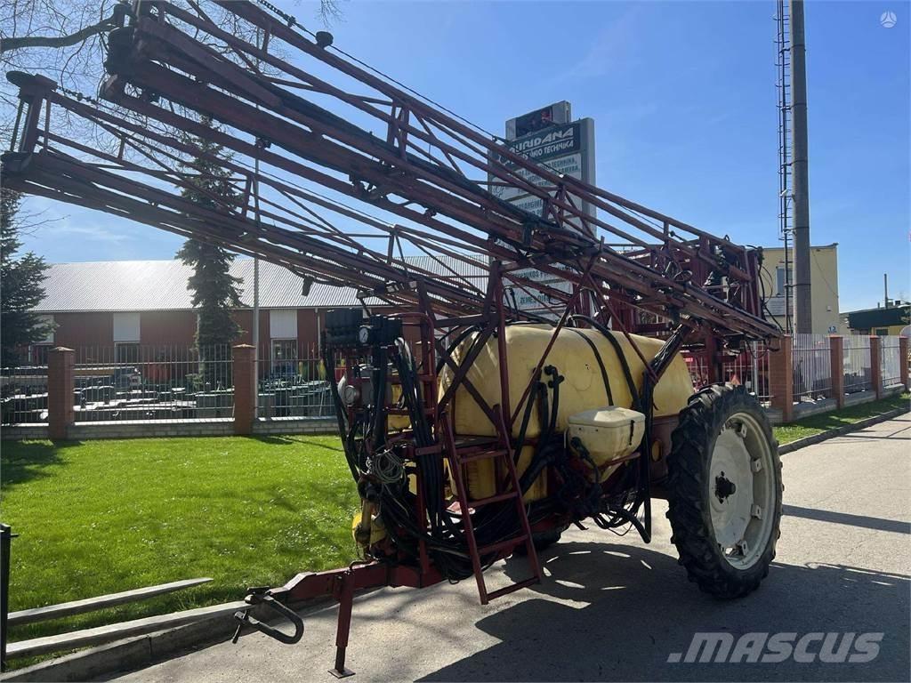 Hardi 24 metrai Самоходные опрыскиватели