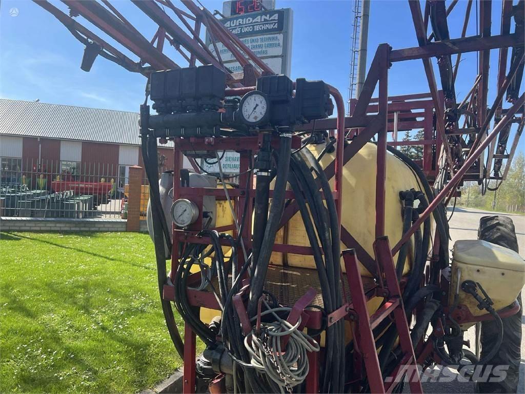 Hardi 24 metrai Самоходные опрыскиватели